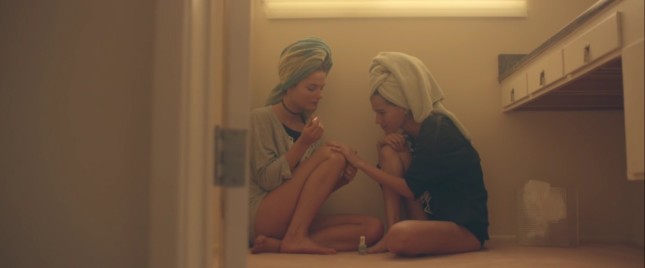 Hayley Kiyoko - Girls Like Girls_6